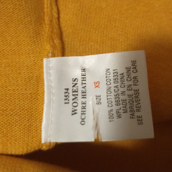 Woolrich woman's size XS long sleeve knit pullover sweaters w logo, pleats NWOT - Picture 7 of 16